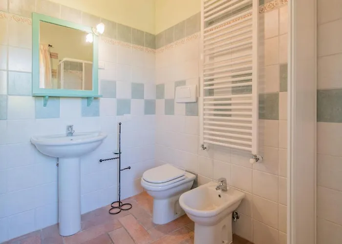 Nyaraló In With Pool & Sun Terrace *