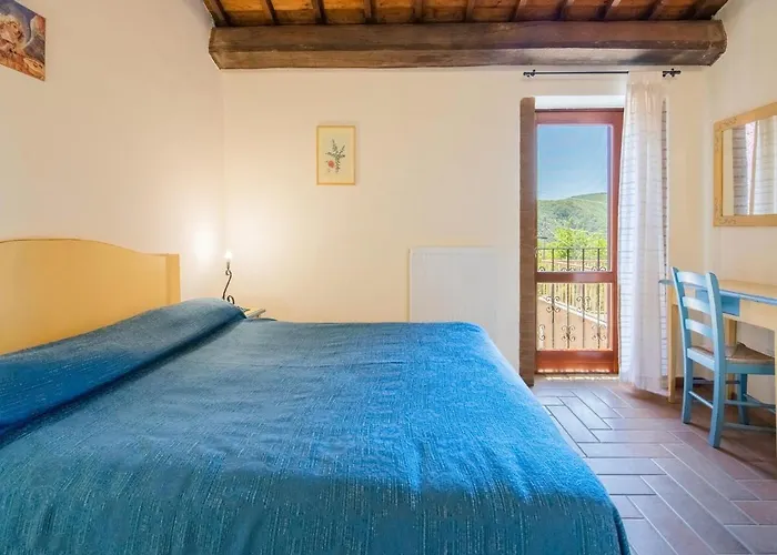 In With Pool & Sun Terrace *