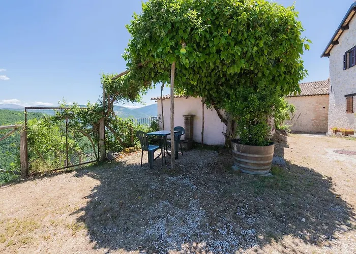 Nyaraló In With Pool & Sun Terrace