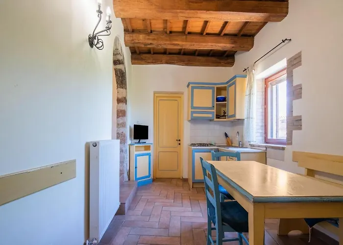 Nyaraló In With Pool & Sun Terrace *